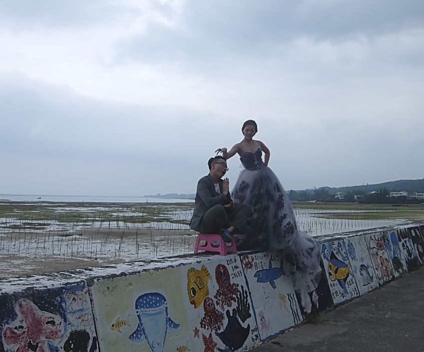 Японцы снимают рекламный ролик. Побережье Окинавы. (Япония)  Фото Лимарева В.Н.
