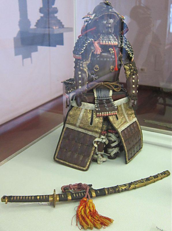 Самурай и его меч. Выставка макетов в музее Востока в Генуи.   Фото Лимарева В.Н.